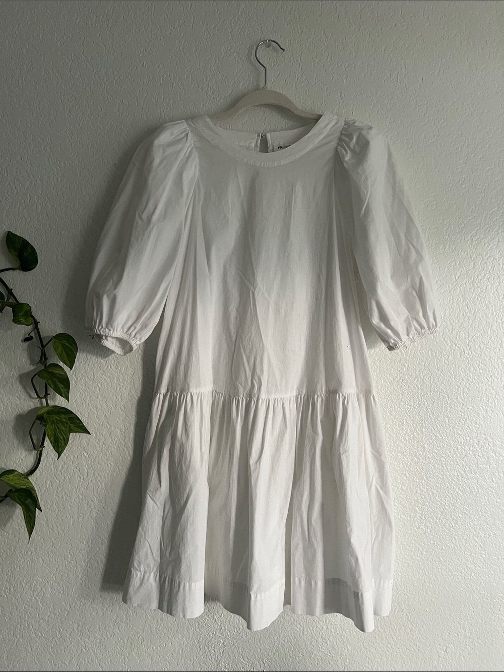 White Puff Sleeve Tiered Dress